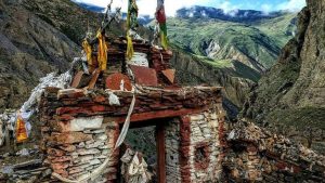 nar phu valley in annapurna region